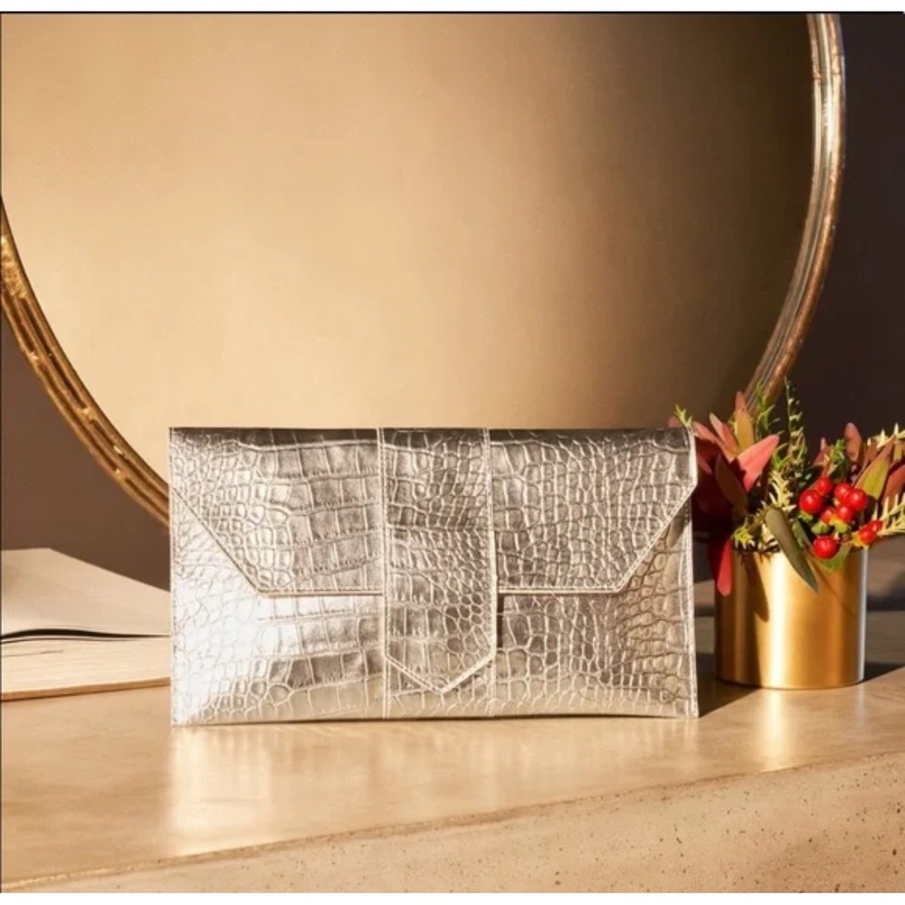 JJ Winters Gold Metallic Croc Embossed Envelope Clutch | Wedding Guest | Bridal